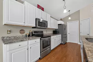 1270 Secretariat Ct, Batavia Township, OH 45103 - Photo 12