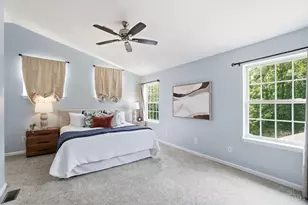 303 Delaware Dr, Hamilton Township, OH 45039 - Photo 32
