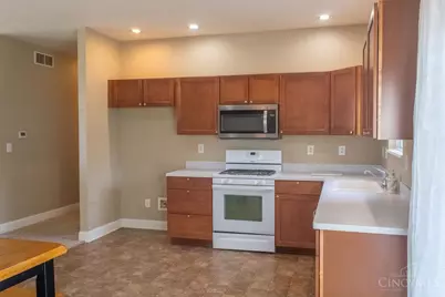 111 Oak Hills Drive, Hillsboro, OH 45133 - Photo 12