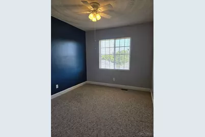 111 Oak Hills Drive, Hillsboro, OH 45133 - Photo 18