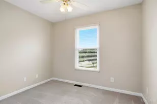 8407 Lakevalley Dr, Colerain Township, OH 45247 - Photo 20