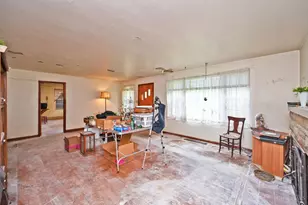 7007 Harrison Ave, Green Township, OH 45247 - Photo 6