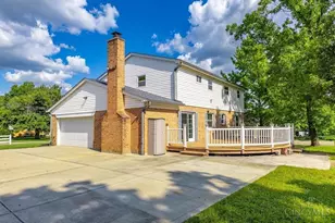 9800 Delray Dr, Montgomery, OH 45242 - Photo 32