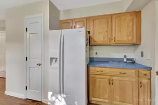 9800 Delray Dr, Montgomery, OH 45242 - Photo 14
