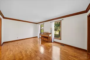 7489 Fitzroy Ct, West Chester, OH 45241 - Photo 4