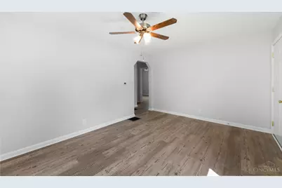 5767 Argus Road, Cincinnati, OH 45224 - Photo 4