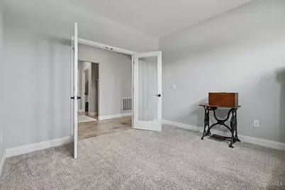 5100 Renaissance Park Drive, Middletown, OH 45005 - Photo 10