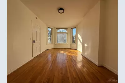 236 Loraine Avenue, Cincinnati, OH 45220 - Photo 4