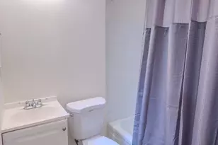 1828 Freeman Ave, Cincinnati, OH 45214 - Photo 6