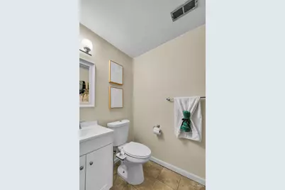 1013 Halesworth Drive, Forest Park, OH 45240 - Photo 14