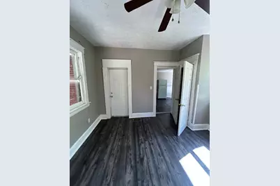 811 S Fred Shuttlesworth Circle, Cincinnati, OH 45229 - Photo 2