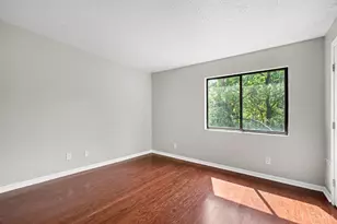 1544 W Galbraith Rd, Cincinnati, OH 45231 - Photo 12