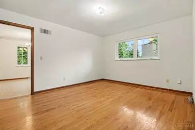 6581 Minnewaukan Drive, Madeira, OH 45243 - Photo 18