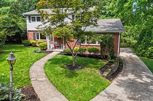 6581 Minnewaukan Dr, Madeira, OH 45243 - Photo 2