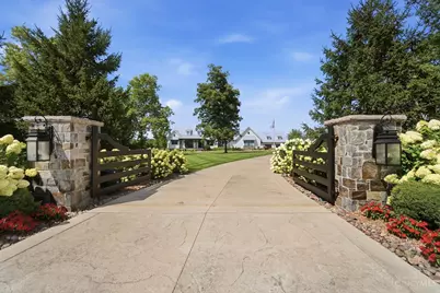 3556 Centerville Road, Sugarcreek Twp, OH 45370 - Photo 8