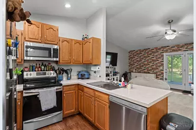 6139 Mad River Road, New Market Township, OH 45133 - Photo 8