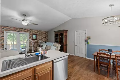 6139 Mad River Road, New Market Township, OH 45133 - Photo 10