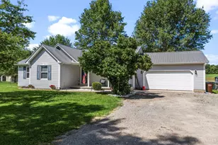 6139 Mad River Rd, New Market Township, OH 45133 - Photo 2