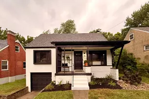 3651 Edgebrook Dr, Green Township, OH 45248 - Photo 4