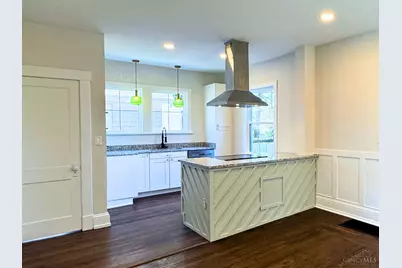 1811 Emerson Avenue, Cincinnati, OH 45239 - Photo 10
