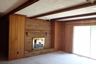 688 Buff Ct, Springfield Township, OH 45231 - Photo 10