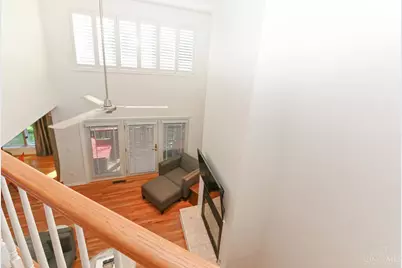 696 Totten Way, Cincinnati, OH 45226 - Photo 16