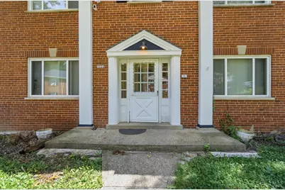 3524 Hazelwood Avenue #1, Cincinnati, OH 45211 - Photo 4
