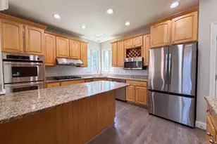 7188 Tarragon Ct, Liberty Township, OH 45011 - Photo 2