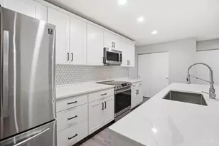 3069 Alpine Terrace, Cincinnati, OH 45208 - Photo 12