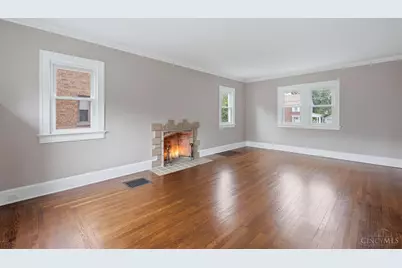 3529 Daytona Avenue, Cincinnati, OH 45211 - Photo 8