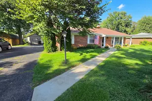 4150 Brookfield Dr, Union Township, OH 45245 - Photo 2