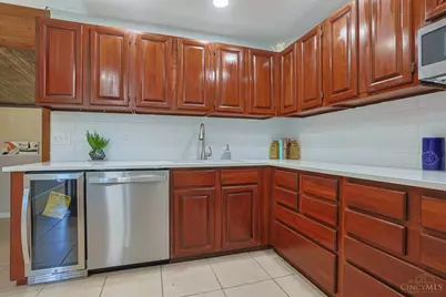 8608 Zenith Court, Springfield Township, OH 45231 - Photo 18