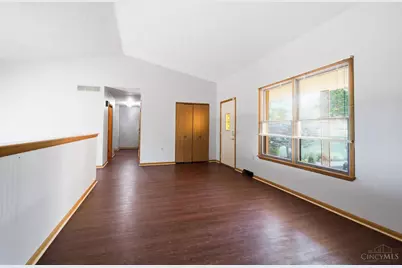 4266 Marcrest Drive, Cincinnati, OH 45211 - Photo 6