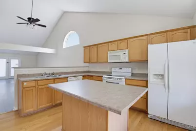 623 Quail Hollow Drive, Trenton, OH 45067 - Photo 6