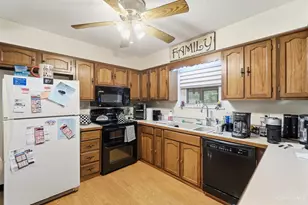 7031 Butterwood Dr, West Chester, OH 45241 - Photo 16