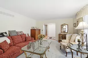 7031 Butterwood Dr, West Chester, OH 45241 - Photo 10