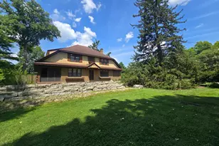 751 Springfield Pike, Wyoming, OH 45215 - Photo 2