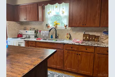 9012 Free Short Pike, Somers Township, OH 45311 - Photo 4