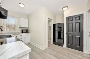 600 Riddle Rd, Cincinnati, OH 45220 - Photo 12