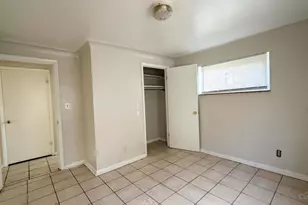 2896 Harrison Ave, Cincinnati, OH 45211 - Photo 10