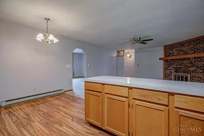 8254 Meadowlark Drive, Carlisle, OH 45005 - Photo 12
