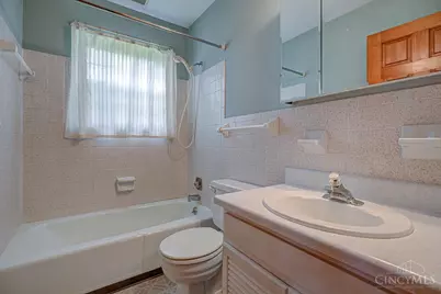 8254 Meadowlark Drive, Carlisle, OH 45005 - Photo 18