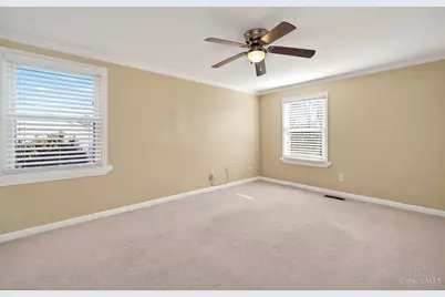 6978 Fallen Oaks Drive, Deerfield Township, OH 45040 - Photo 18