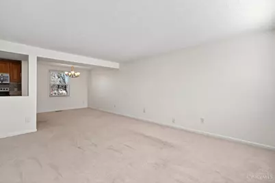6978 Fallen Oaks Drive, Deerfield Township, OH 45040 - Photo 8