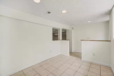 2048 Fourth Avenue, Springfield Township, OH 45224 - Photo 18