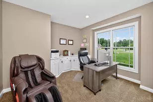 1723 Laurel Glen Ct, Hamilton Township, OH 45140 - Photo 14