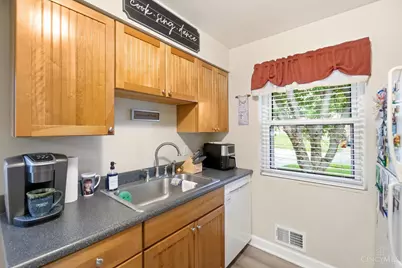 5889 Willow Oak Lane, Green Township, OH 45239 - Photo 8