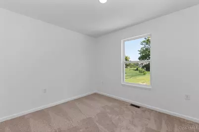128 Kelly Drive, Williamsburg, OH 45176 - Photo 10