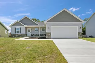 128 Kelly Dr, Williamsburg, OH 45176 - Photo 1