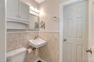 11708 Vancleve Ave, Springdale, OH 45246 - Photo 16